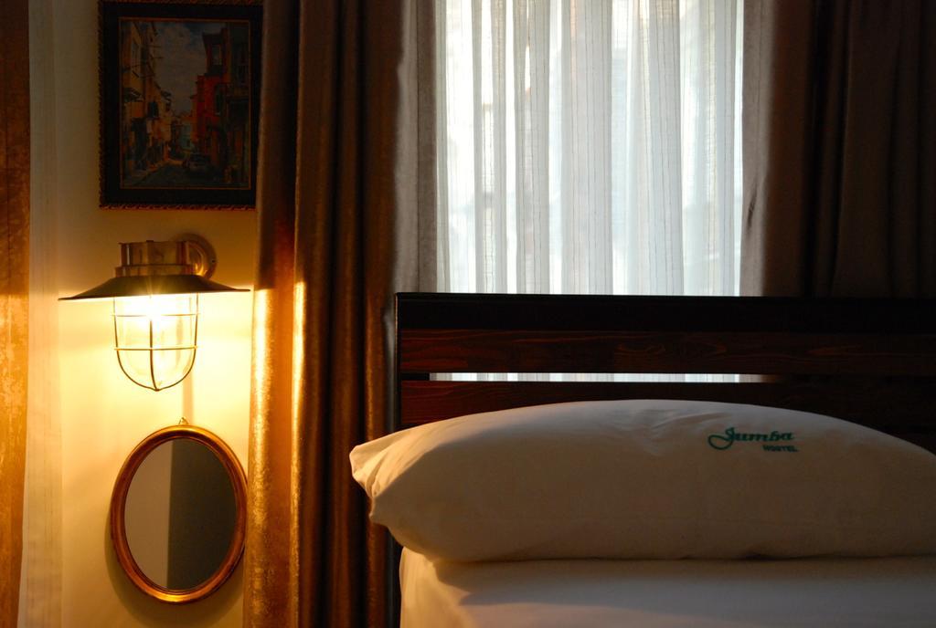 Jumba Hostel Istanbul Exterior photo