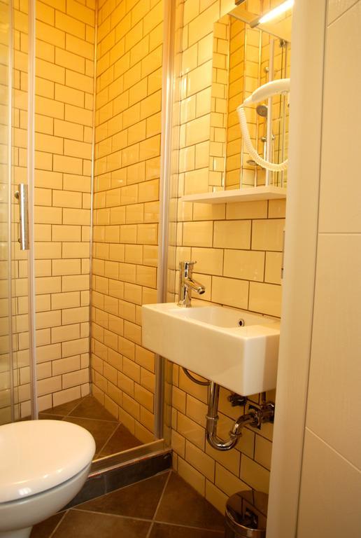 Jumba Hostel Istanbul Exterior photo